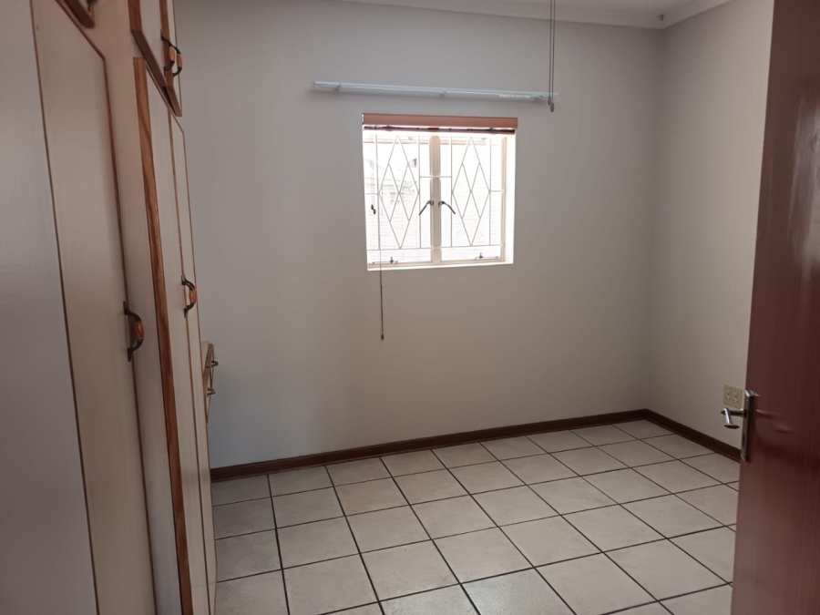 3 Bedroom Property for Sale in Hillcrest Northern Cape